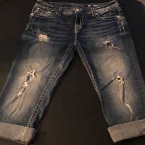 Miss me Capri. Size 34.